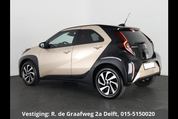 Toyota Aygo X 1.0 VVT-i S-CVT Pulse Automaat | Stoelverwarming | Apple Carplay & AndroidAUTO | Camera | Privacy Glass |