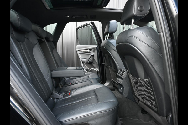 Audi Q5 3.0 TFSI SQ5 quattro Pro Line Plus | Stoelverwarming | Stoelverkoeling | Panoramadak | Head-up | Camera | B&O | Carbon inleg | Stuurverwarming | Elektrisch verst. stuur