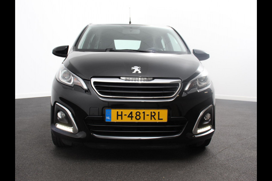 Peugeot 108 1.0 e-VTi Blue Lease Executive Navigatie Apple Carplay/Android Auto Climate Control Camera Lichtmetalen Velgen Lederen stuurwiel