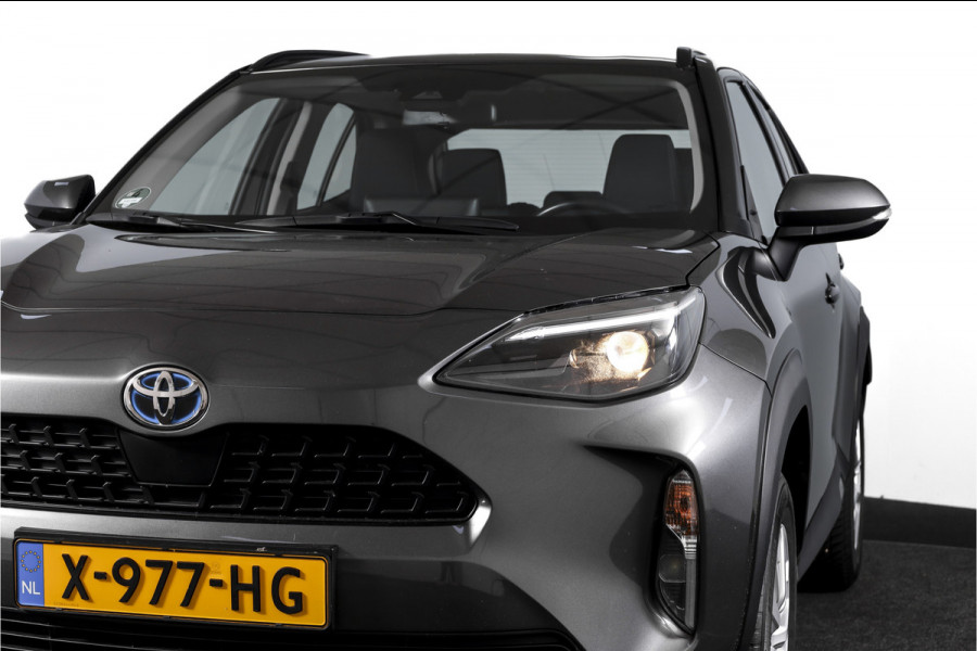 Toyota Yaris Cross 1.5 Hybrid 116 PK Active Orig. NL | Afn. Trekhaak | Adapt. Cruise | Camera | App. Connect | ECC | DAB | LM 16" |