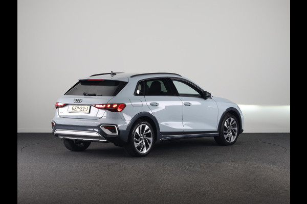 Audi A3 allstreet 35 TFSI Advanced edition 150PK S-tronic | Ambient + | Elektrische verstelbare stoel | Elektrische achterklep | Parkeersensoren voor + achter |
