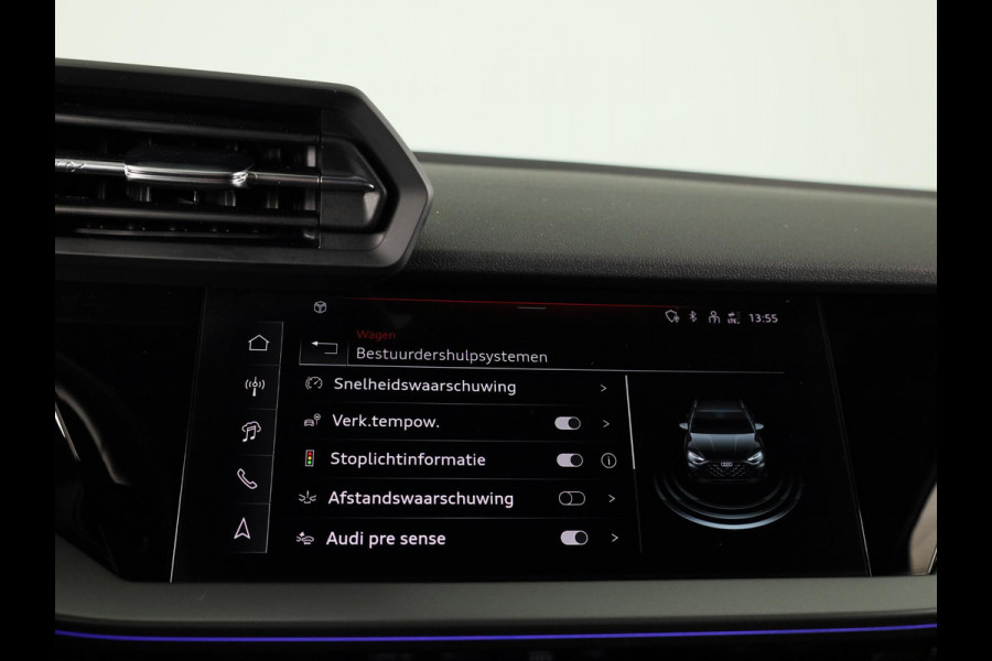 Audi A3 allstreet 35 TFSI Advanced edition 150PK S-tronic | Ambient + | Elektrische verstelbare stoel | Elektrische achterklep | Parkeersensoren voor + achter |