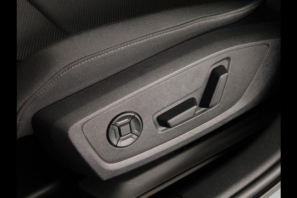 Audi A3 allstreet 35 TFSI Advanced edition 150PK S-tronic | Ambient + | Elektrische verstelbare stoel | Elektrische achterklep | Parkeersensoren voor + achter |