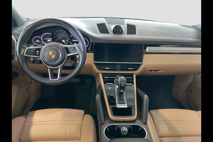 Porsche Cayenne 3.0 E-Hybrid Platinum Edition | PANORAMADAK | TREKHAAK | BOSE | LUCHTVERING |
