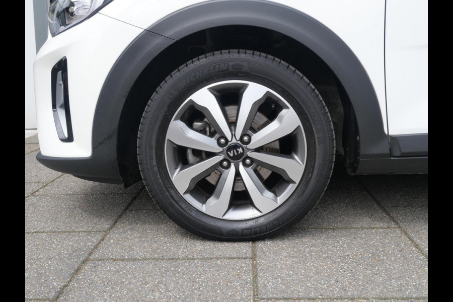 Kia Stonic 1.0 T-GDi MHEV DynamicPlusLine | Keyless | CLima | Carplay | Privacy glass |