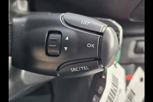 Opel e-Vivaro /Peugeot e-Expert Long L3 75 kWh PDC  Stoelverwarming Airco Achteruitrijcamera Cruise control