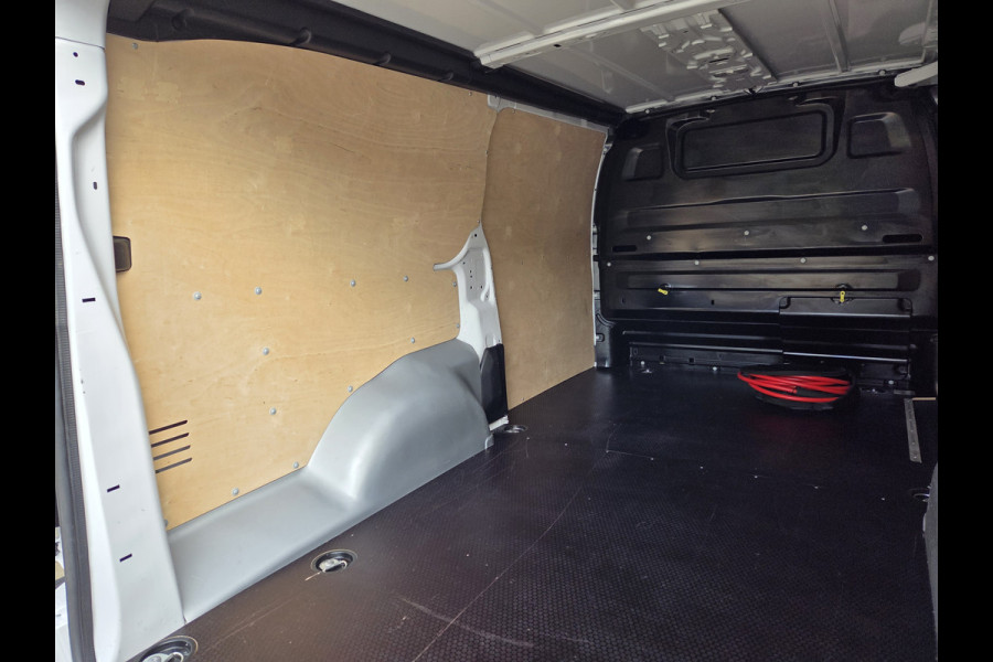 Opel e-Vivaro /Peugeot e-Expert Long L3 75 kWh PDC  Stoelverwarming Airco Achteruitrijcamera Cruise control