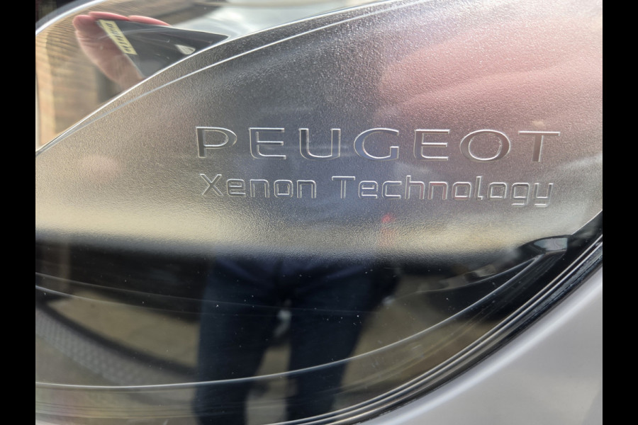 Peugeot e-Expert Long L3 75 kWh Panoramazichtsysteem Stoelverwarming Airco Achteruitrijcamera