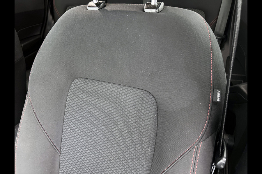 Ford Fiesta 1.0 126PK ST-Line / Airco-ecc. / Navigatie Pack / Privacy Glas / Quick Clear / Apple Carplay / Apk 03-2027