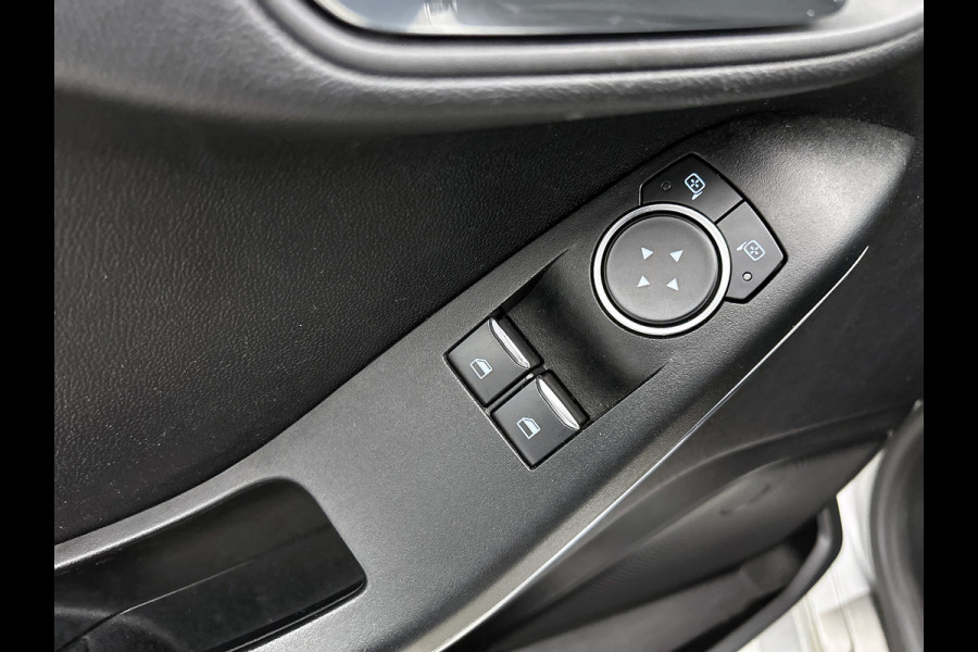 Ford Fiesta 1.0 126PK ST-Line / Airco-ecc. / Navigatie Pack / Privacy Glas / Quick Clear / Apple Carplay / Apk 03-2027