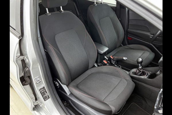 Ford Fiesta 1.0 126PK ST-Line / Airco-ecc. / Navigatie Pack / Privacy Glas / Quick Clear / Apple Carplay / Apk 03-2027