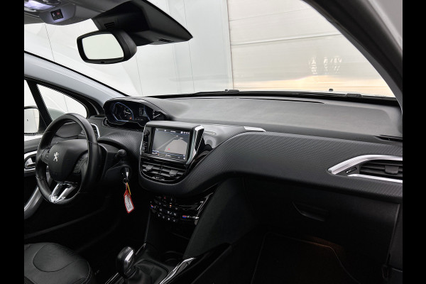 Peugeot 2008 1.5 BlueHDi Allure / Panoramadak / Trekhaak / Cruise-ctr. /  lmv 17"/ Roofrail / Privacy Glass / Apk nieuw