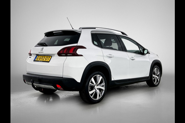 Peugeot 2008 1.5 BlueHDi Allure / Panoramadak / Trekhaak / Cruise-ctr. /  lmv 17"/ Roofrail / Privacy Glass / Apk nieuw