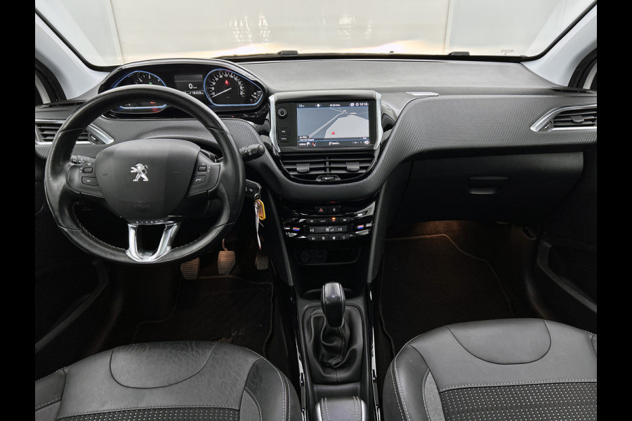 Peugeot 2008 1.5 BlueHDi Allure / Panoramadak / Trekhaak / Cruise-ctr. /  lmv 17"/ Roofrail / Privacy Glass / Apk nieuw