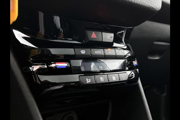Peugeot 2008 1.5 BlueHDi Allure / Panoramadak / Trekhaak / Cruise-ctr. /  lmv 17"/ Roofrail / Privacy Glass / Apk nieuw
