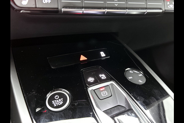 Audi Q4 e-tron 40e Advanced edition 150KW / 77 kWh / Trekhaak / Matrix-Led / Lmv 19"/ Apple Carplay / Cruise-ctr. / Apk 07-2027