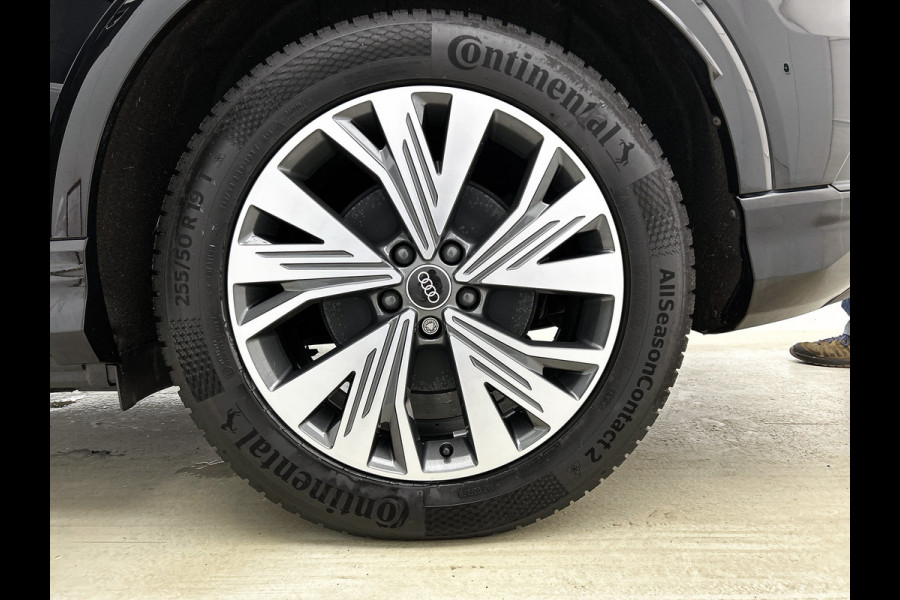 Audi Q4 e-tron 40e Advanced edition 150KW / 77 kWh / Trekhaak / Matrix-Led / Lmv 19"/ Apple Carplay / Cruise-ctr. / Apk 07-2027