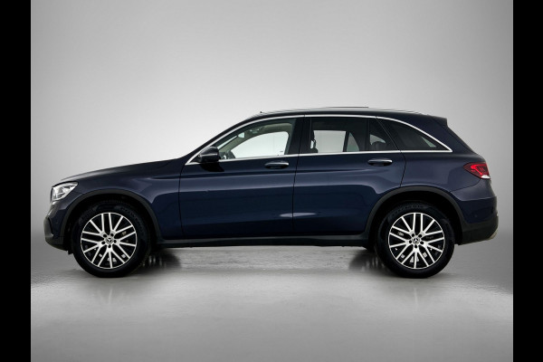 Mercedes-Benz GLC 300e 4MATIC Business Solution Luxury / Trekhaak / 360camera / Navi / Panorama dak / Leder Bicolor / Apk 11-2027