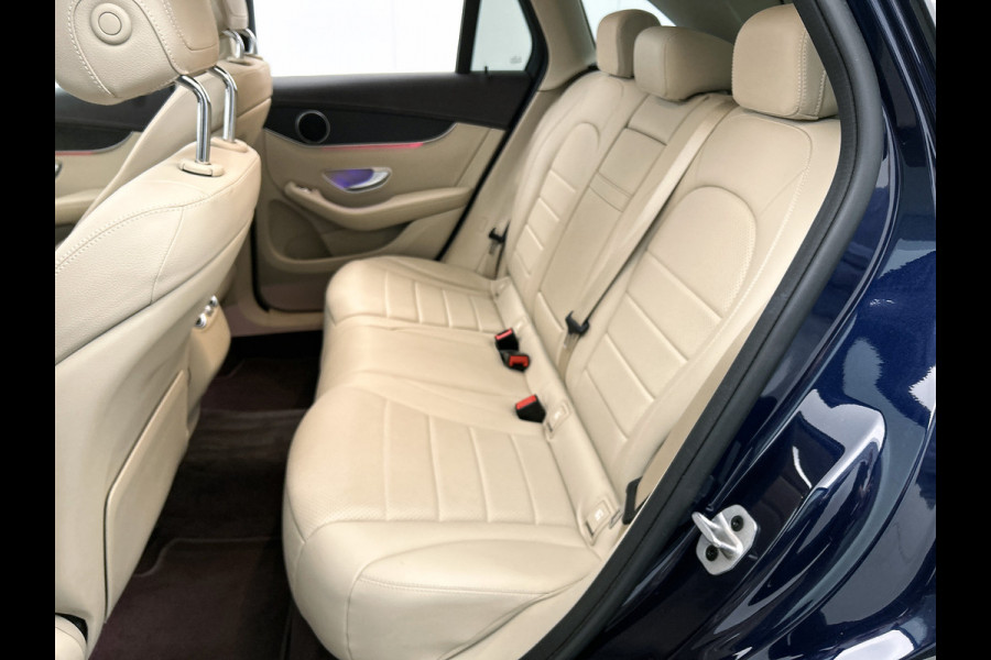 Mercedes-Benz GLC 300e 4MATIC Business Solution Luxury / Trekhaak / 360camera / Navi / Panorama dak / Leder Bicolor / Apk 11-2027
