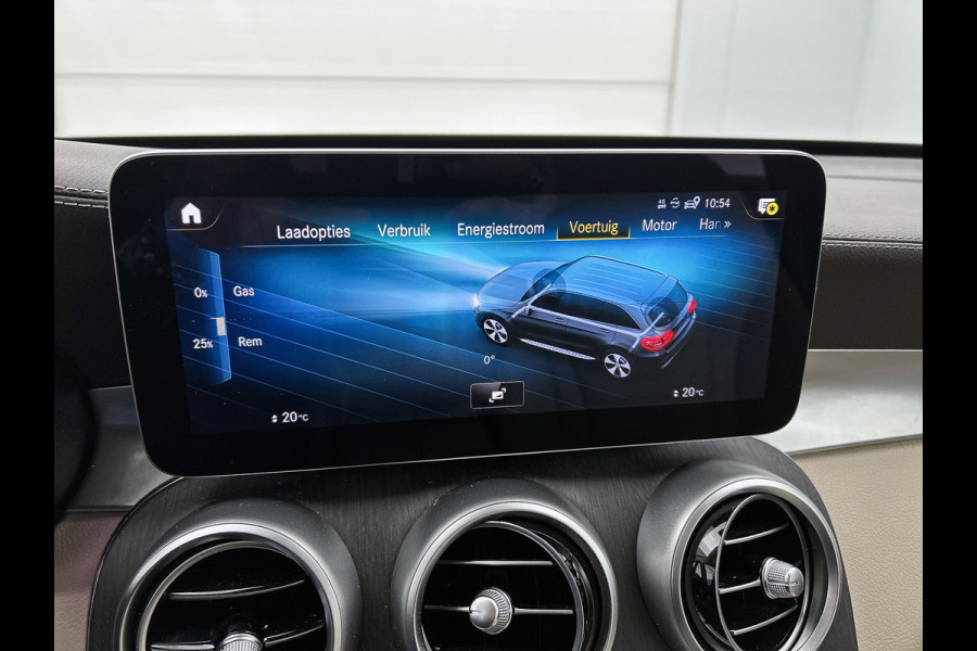 Mercedes-Benz GLC 300e 4MATIC Business Solution Luxury / Trekhaak / 360camera / Navi / Panorama dak / Leder Bicolor / Apk 11-2027