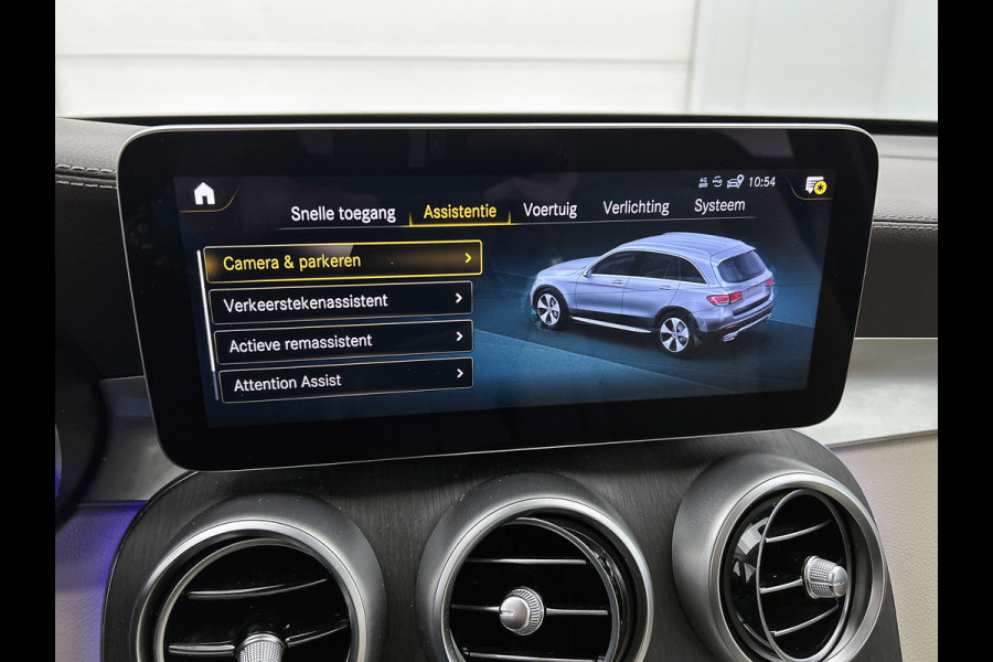 Mercedes-Benz GLC 300e 4MATIC Business Solution Luxury / Trekhaak / 360camera / Navi / Panorama dak / Leder Bicolor / Apk 11-2027