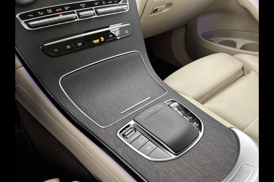 Mercedes-Benz GLC 300e 4MATIC Business Solution Luxury / Trekhaak / 360camera / Navi / Panorama dak / Leder Bicolor / Apk 11-2027