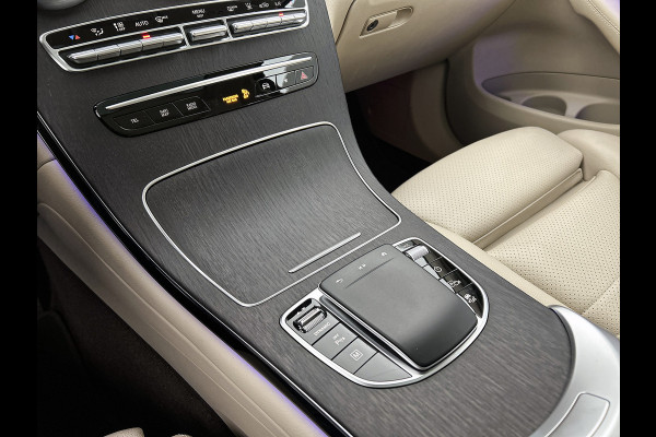 Mercedes-Benz GLC 300e 4MATIC Business Solution Luxury / Trekhaak / 360camera / Navi / Panorama dak / Leder Bicolor / Apk 11-2027