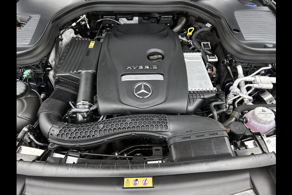 Mercedes-Benz GLC 300e 4MATIC Business Solution Luxury / Trekhaak / 360camera / Navi / Panorama dak / Leder Bicolor / Apk 11-2027