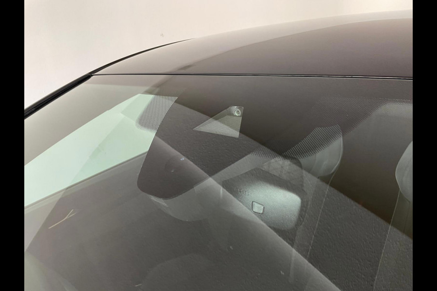 Volkswagen Golf 1.5 TSI R-Line AIRCO NAVI CRUISE STOELVERW VELGEN MULTI STUUR APPLE CARPLAY HARMAN KARDON ZEER NETTE AUTO