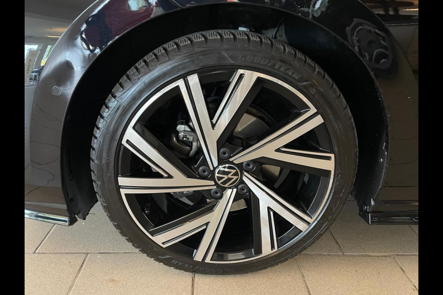 Volkswagen Golf 1.5 TSI R-Line AIRCO NAVI CRUISE STOELVERW VELGEN MULTI STUUR APPLE CARPLAY HARMAN KARDON ZEER NETTE AUTO