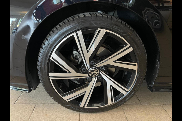 Volkswagen Golf 1.5 TSI R-Line AIRCO NAVI CRUISE STOELVERW VELGEN MULTI STUUR APPLE CARPLAY HARMAN KARDON ZEER NETTE AUTO