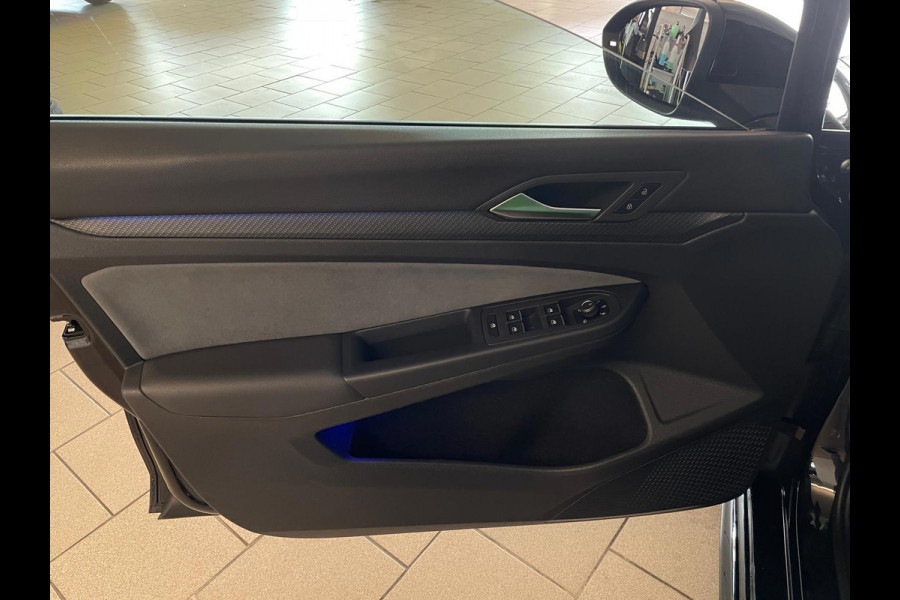 Volkswagen Golf 1.5 TSI R-Line AIRCO NAVI CRUISE STOELVERW VELGEN MULTI STUUR APPLE CARPLAY HARMAN KARDON ZEER NETTE AUTO