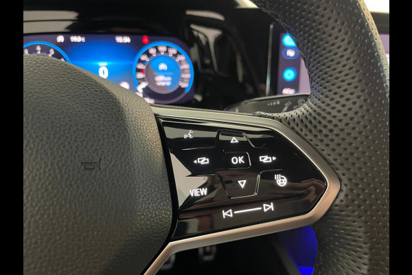 Volkswagen Golf 1.5 TSI R-Line AIRCO NAVI CRUISE STOELVERW VELGEN MULTI STUUR APPLE CARPLAY HARMAN KARDON ZEER NETTE AUTO