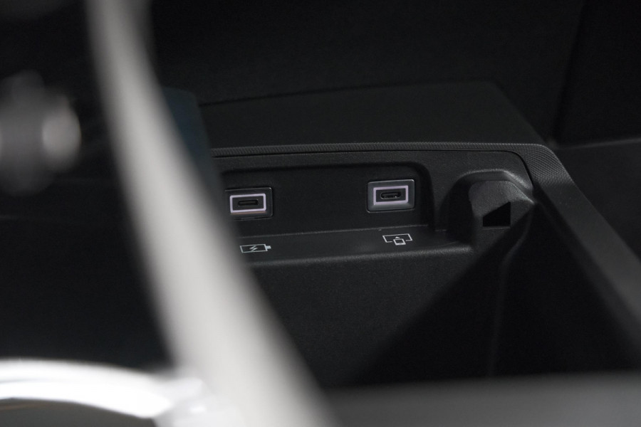 Peugeot 3008 Hybrid 145 e-DCS6 GT | Trekhaak | Adaptieve Cruise Control | Elektronische Kofferklep | Camera