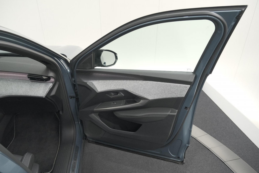 Peugeot 3008 Hybrid 145 e-DCS6 GT | Trekhaak | Adaptieve Cruise Control | Elektronische Kofferklep | Camera