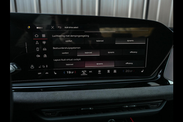 Audi A6 Avant 3.0 TFSI 368PK Quattro S-Edition | Achterasbesturing | B&O | Head-up | Luchtvering | 360 Camera | Carbon inleg | Panoramadak | Soft close | Memory seats | Elektr. verst. stuur |