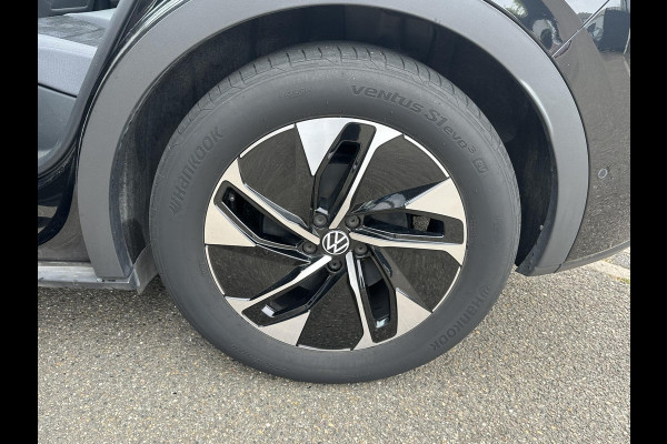 Volkswagen ID.5 PRO PERFORMANCE 77 kWh SOH 92% | CAMERA | STOEL + STUURVERWARMING | RIJKLAAR GELEVERD MET 12 MND BOVAG GARANTIE |