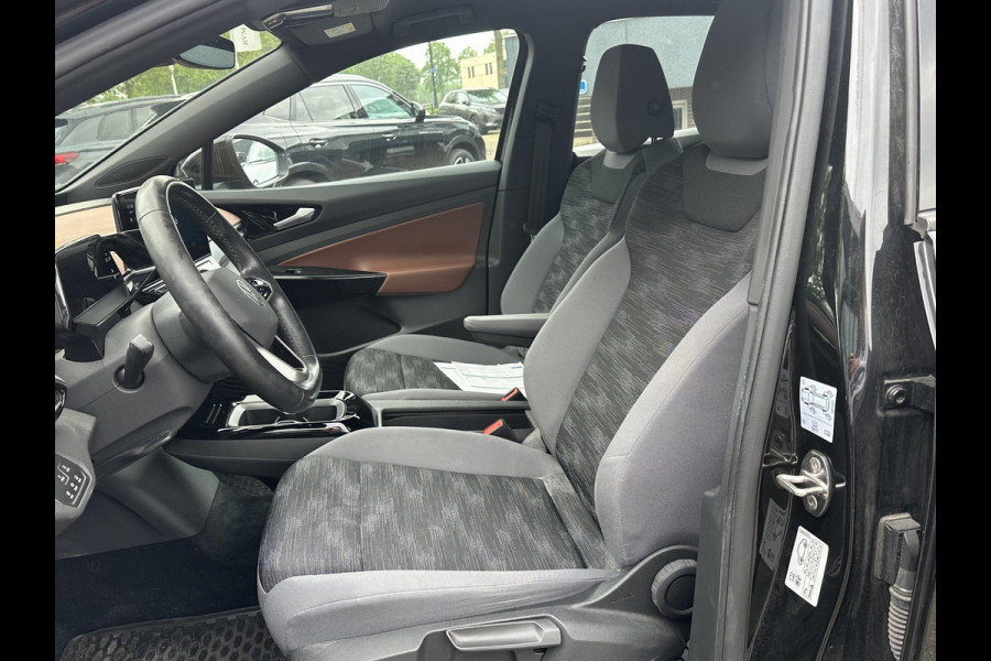 Volkswagen ID.5 PRO PERFORMANCE 77 kWh SOH 92% | CAMERA | STOEL + STUURVERWARMING | RIJKLAAR GELEVERD MET 12 MND BOVAG GARANTIE |