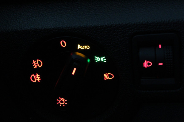 Volkswagen T-Cross 1.0 TSI Life > Navigatie/Adaptive Cruise Control ACC/All season banden