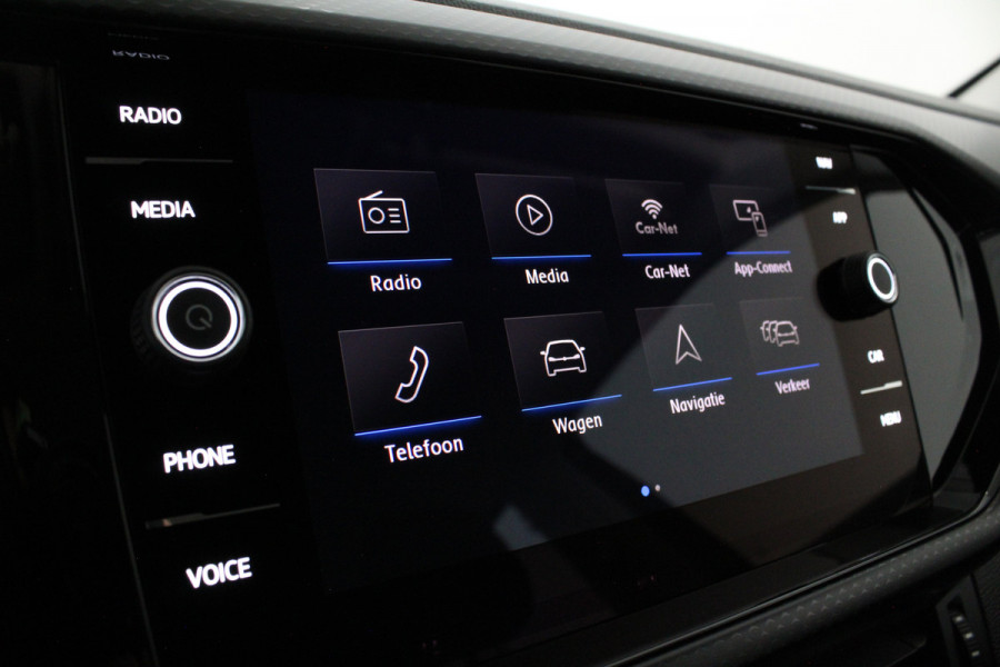 Volkswagen T-Cross 1.0 TSI Life > Navigatie/Adaptive Cruise Control ACC/All season banden