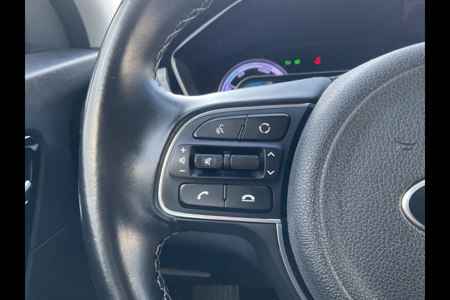 Kia Niro 1.6 GDi PHEV DynamicLine Adap.Cruise Navi Camera Trekhaak Carplay Voll.Onderhouden!