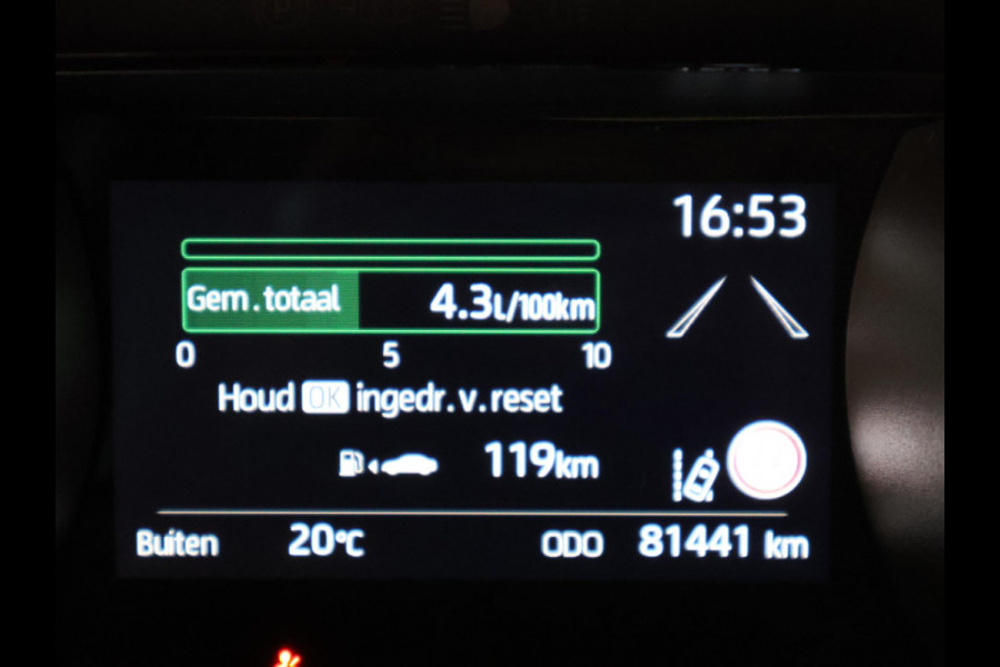 Toyota Yaris 1.5 Hybrid Black Edition | Apple Carplay & AndroidAUTO | Stoelverwarming | Camera | Privacy Glass |