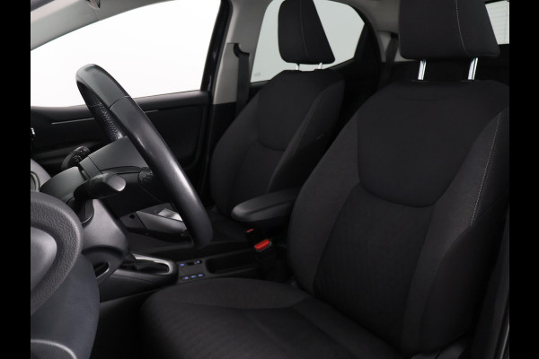 Toyota Yaris 1.5 Hybrid Black Edition | Apple Carplay & AndroidAUTO | Stoelverwarming | Camera | Privacy Glass |
