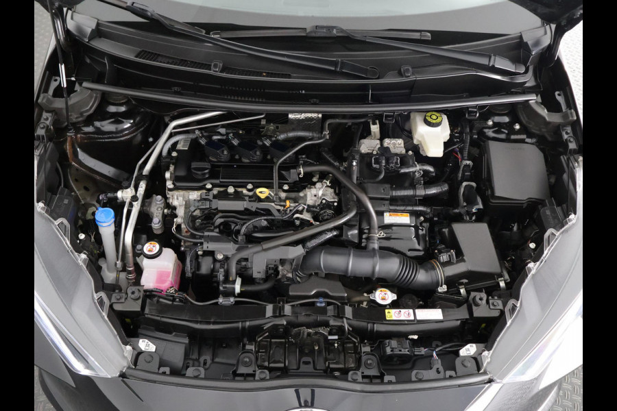 Toyota Yaris 1.5 Hybrid Black Edition | Apple Carplay & AndroidAUTO | Stoelverwarming | Camera | Privacy Glass |