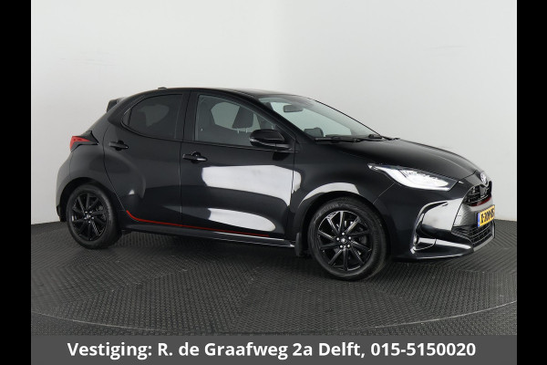 Toyota Yaris 1.5 Hybrid Black Edition | Apple Carplay & AndroidAUTO | Stoelverwarming | Camera | Privacy Glass |