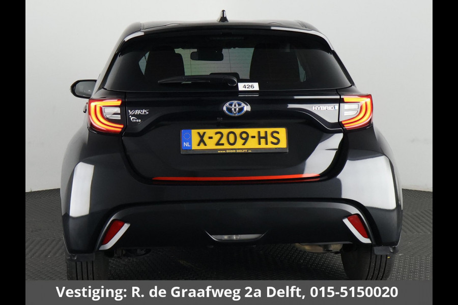 Toyota Yaris 1.5 Hybrid Black Edition | Apple Carplay & AndroidAUTO | Stoelverwarming | Camera | Privacy Glass |