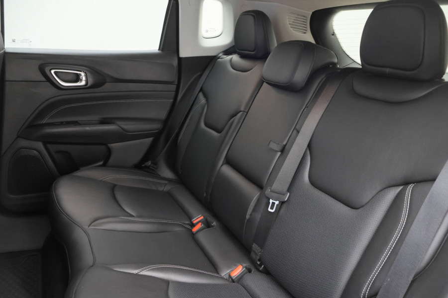 Jeep Compass 4xe 240 Plug-in Hybrid Electric S Leer, Virtual Cockpit, Camera, Stuur-/Stoelverwarming, ACC, Apple Carplay, 19"