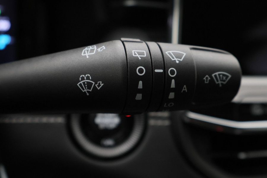Jeep Compass 4xe 240 Plug-in Hybrid Electric S Leer, Virtual Cockpit, Camera, Stuur-/Stoelverwarming, ACC, Apple Carplay, 19"