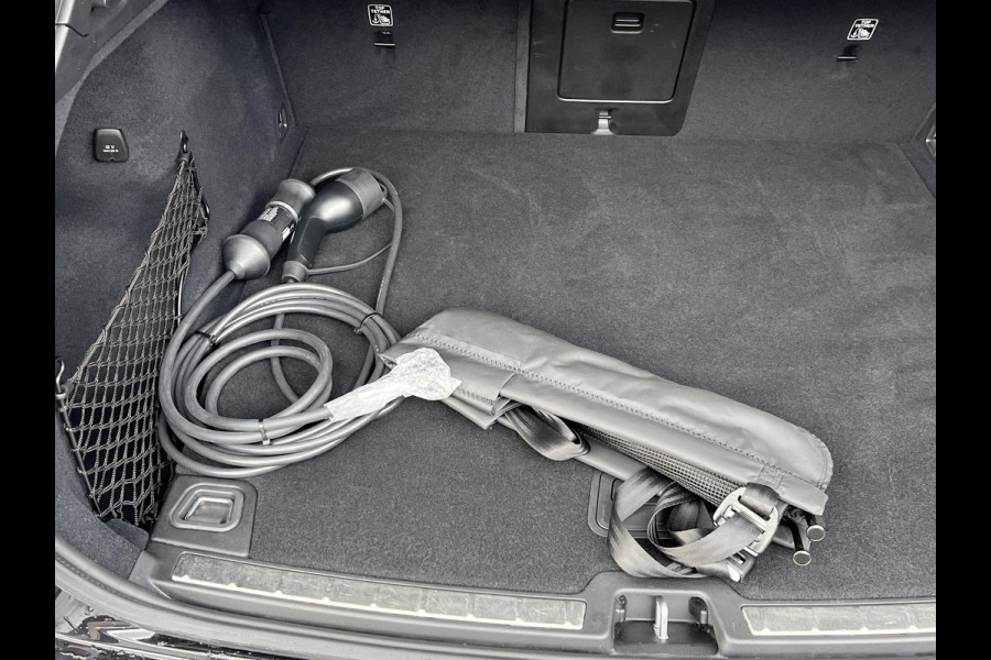 Volvo XC60 AWD Recharge PANORAMA DAK | APPLE CAR. | 360° CAM | DEALER ONDERHOUDEN | MEM. SEAT | 21 INCH VELGEN