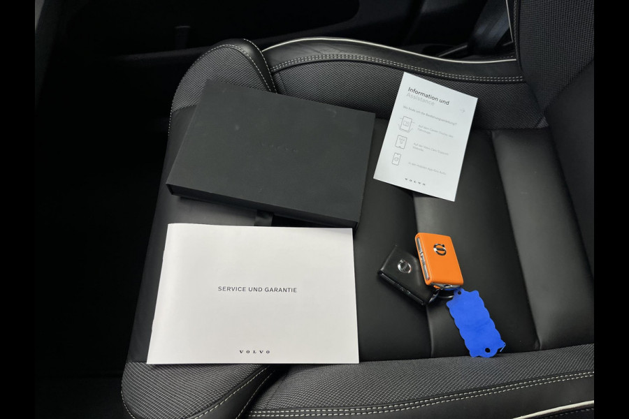 Volvo XC60 AWD Recharge PANORAMA DAK | APPLE CAR. | 360° CAM | DEALER ONDERHOUDEN | MEM. SEAT | 21 INCH VELGEN